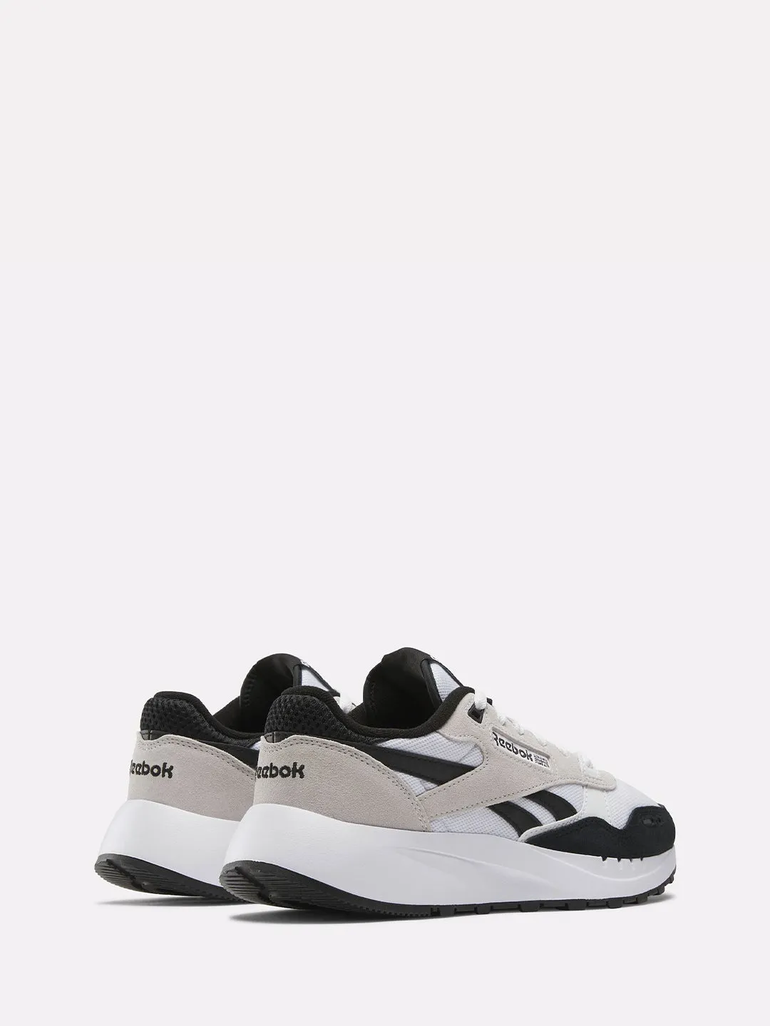 Reebok Classic Leather Running 2400 sneakers bianco<BR/>